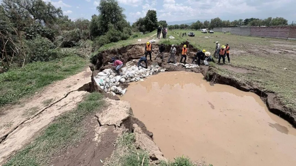 Construirán gaviones en el río Papalotla para prevenir nuevos desbordamientos