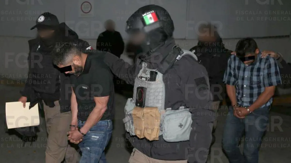 FGR detuvo a dos hombres tras operativo en Jalisco; los trasladaron al Altiplano