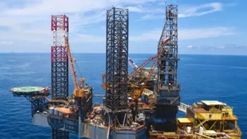 Sheinbaum afirma que la Restructuración de Pemex consolidó a la petrolera y mejoró su producción en refinerías como Dos Bocas.