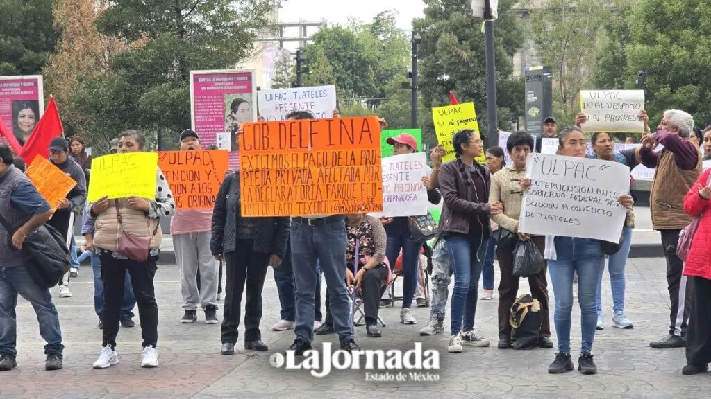 Habitantes de Chimalhuacán protestaron en Palacio del Edomex por “despojo de tierras”