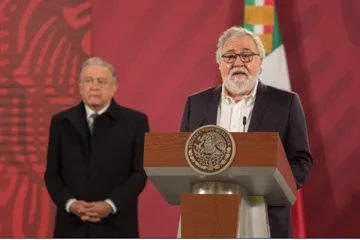El Presidente Andrés Manuel López Obrador comentó, durante su conferencia en el Palacio Nacional, que Encinas le entregó su renuncia para participar em actividades político-electorales. Foto: La Jornada