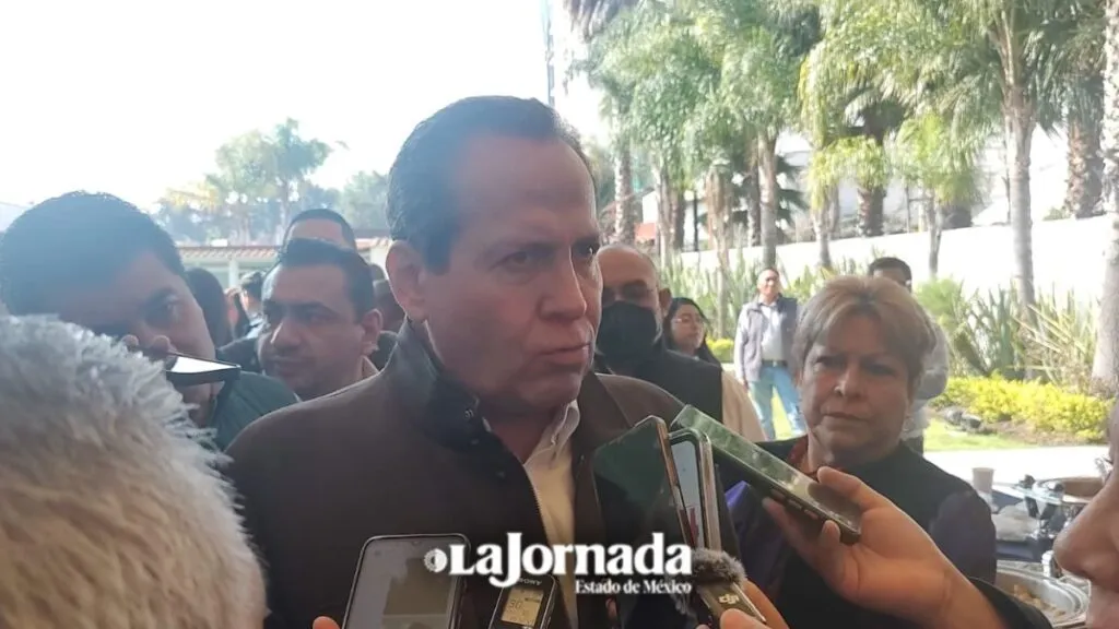 Eruviel Ávila advierte que se vienen tiempos difíciles para México y hay que estar preparados