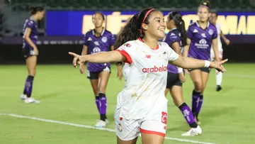 Diablas comienzan con pie derecho el torneo