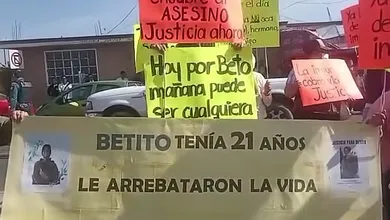 Los manifestantes incluso bloquearon por unos minutos la carretera Chalco-Mixquic ante la suspensión de actividades en los juzgados.