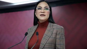 Ariadna Montiel responde a Héctor de Mauleón por negarse a disculparse y exige pruebas sobre la presunta reunión con El Guano.