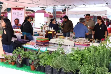 ¿Eres productor mexiquense? Así puedes comercializar tus artículos en Toluca