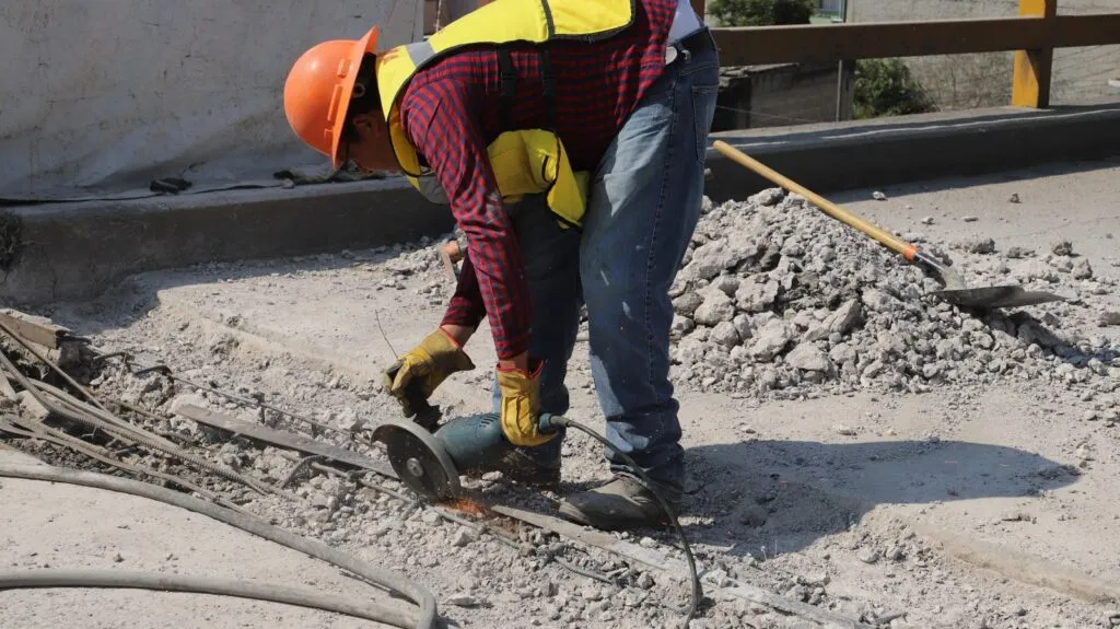 Gobierno de Cuautitlán realiza rehabilitación integral del Puente Madero y revela graves irregularidades en reparaciones anteriores