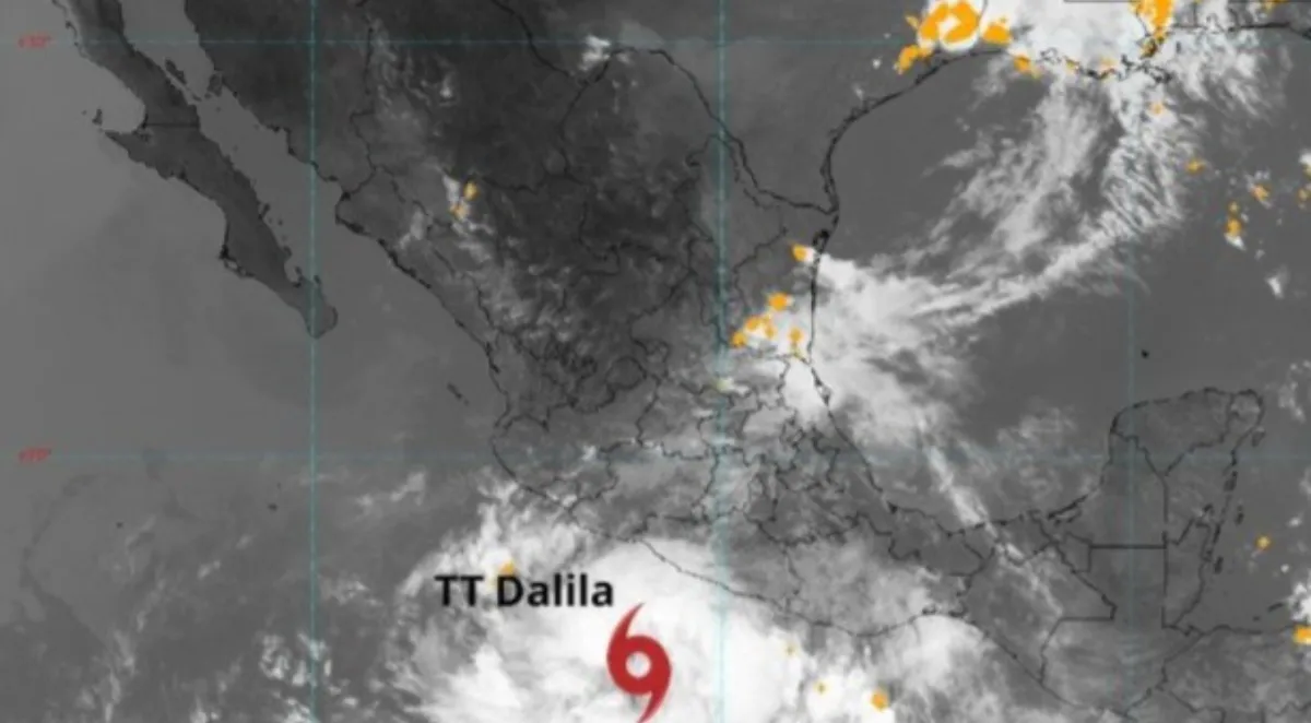 El ciclón tropical Dalila causará precipitaciones severas en el Valle de México; autoridades emiten alertas.