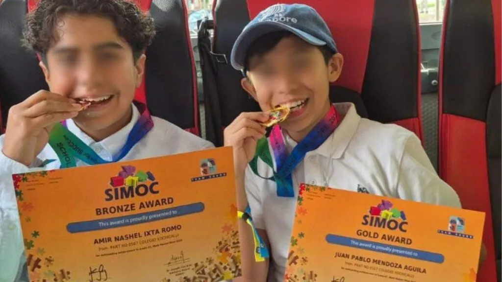 Estudiantes del Edomex destacan en Singapur con medallas de oro y bronces