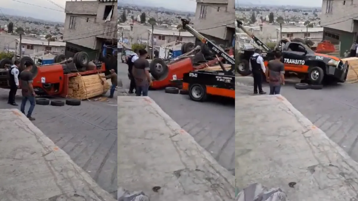 Chimalhuacán: Camioneta de tránsito se estrella contra vehículo volcado