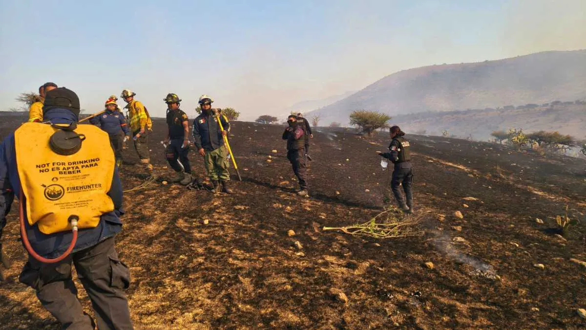 Incendio moviliza a cuerpos de emergencia en Tepotzotlán