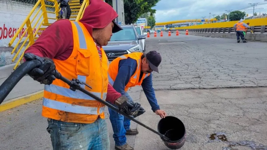 Laterales de la autopista México-Puebla serán de un solo sentido