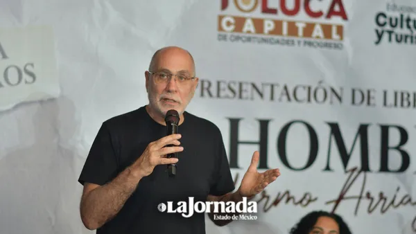 Guillermo Arriaga presenta en Toluca su más reciente libro