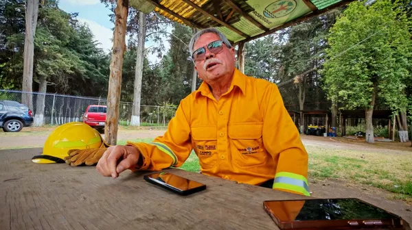 El último guardián del monte: El Ing. José Méndez se jubila tras 43 años de combatir el fuego en el Edomex