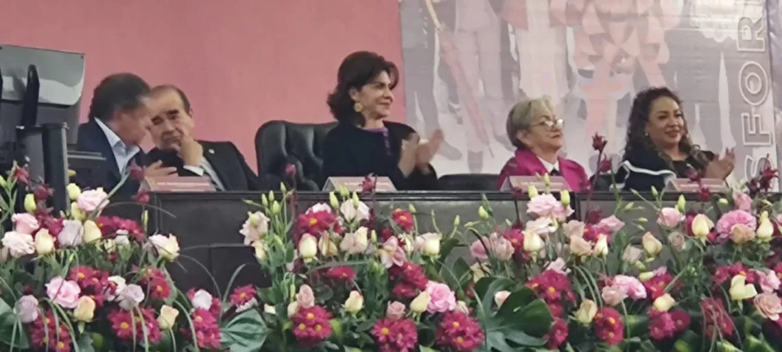 Tultitlán: Elena García, rindió su Segundo Informe de Gobierno con transparencia y honestidad