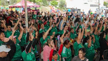 Empresarios califican de elitistas los derechos de transmisión del Mundial