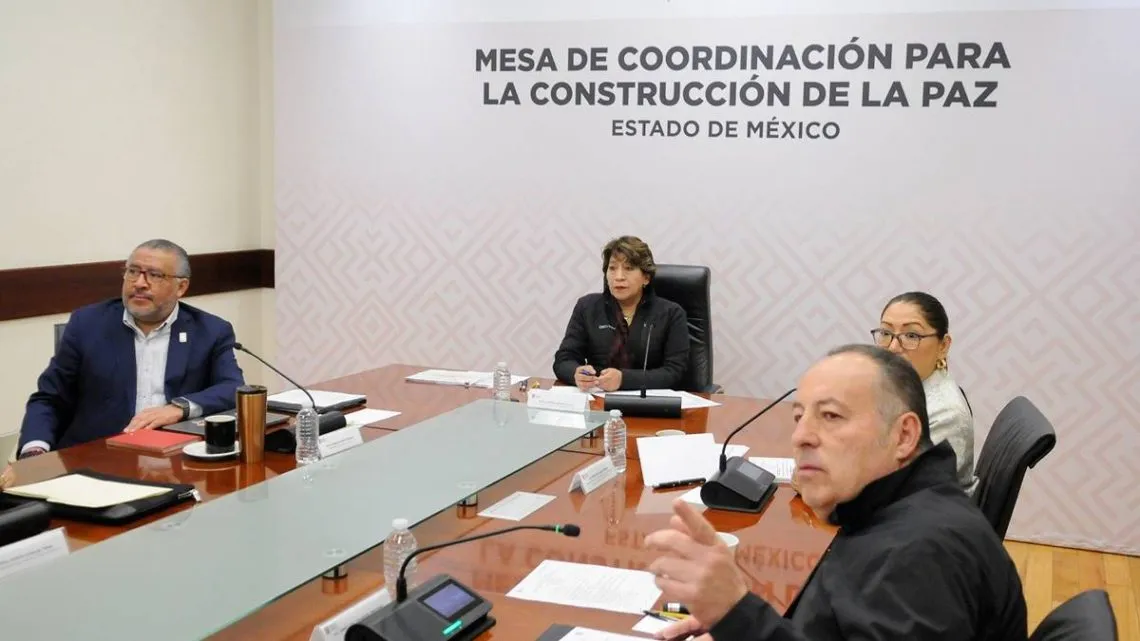 Delfina Gómez da seguimiento a la estrategia de seguridad en la entidad