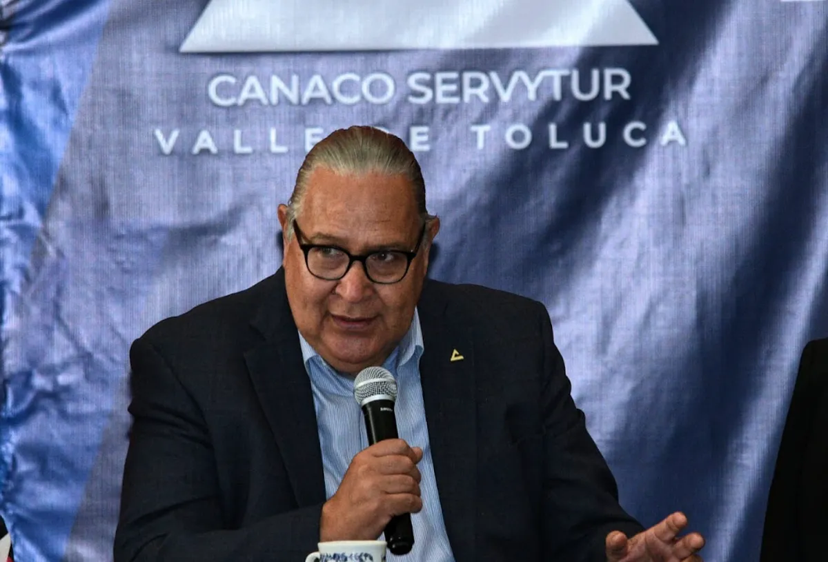 En pausa 8 rutas de vuelo hacia el AIT