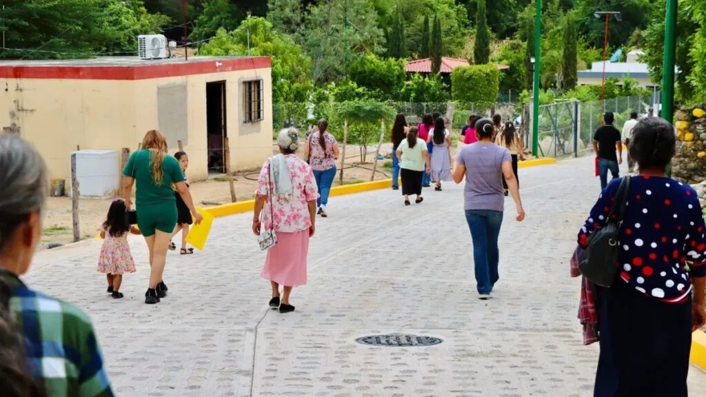 “Seguiremos beneficiando a los pueblos”; José Paz López inaugura obra pública en la comunidad de Otatillos, Badiraguato