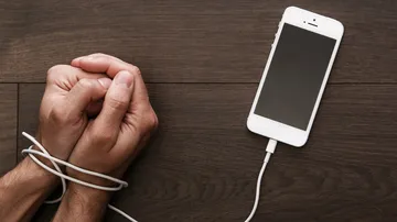Nomofobia: el temor irrestricto a desconectarse del celular o perder la conectividad