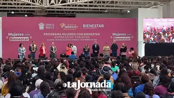 Ecatepec: Delfina Gómez llama a beneficiarias a crear ambientes socialmente sanos