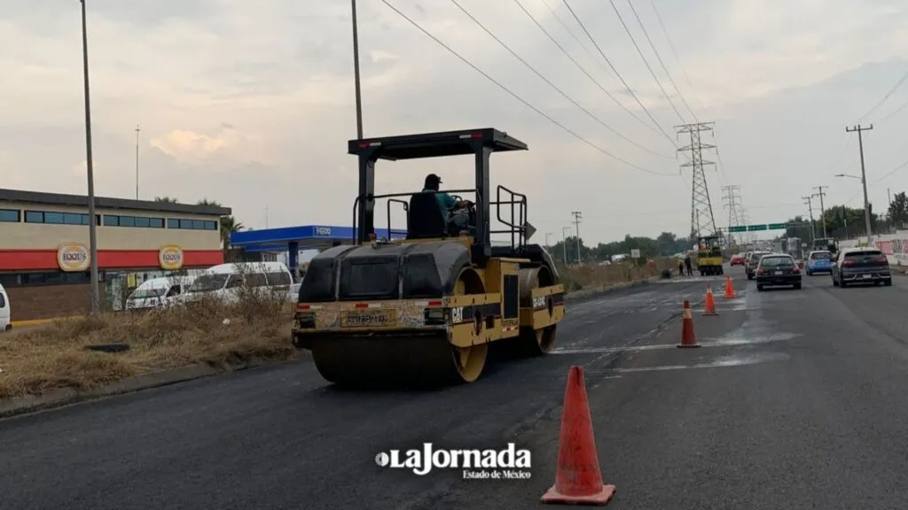 Ecatepec: Ocho de cada 10 calles y avenidas tienen baches o socavones