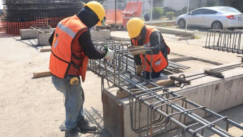 Puente vehicular es retomado tras 10 años de abandono para Tecámac y Ecatepec