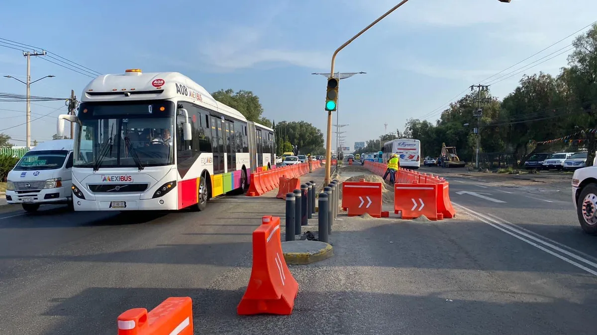 Construyen nueva estación en la línea del Mexibús hacia el AIFA