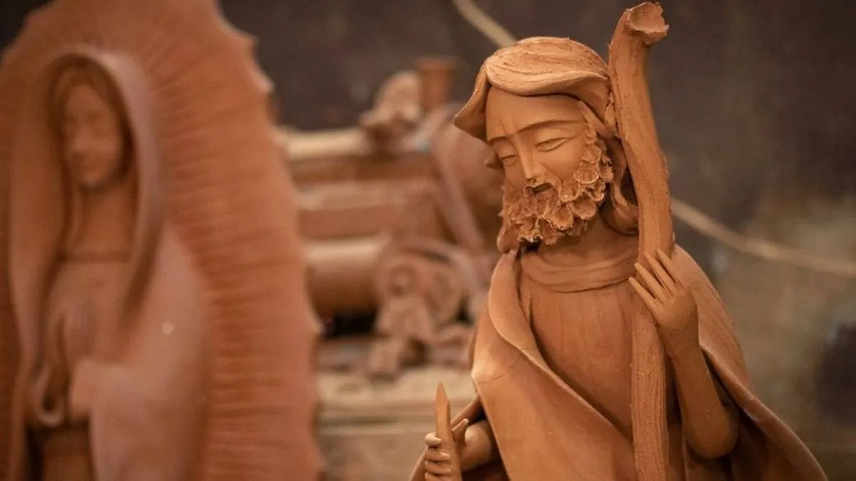 Producción artesanal de barro en Metepec aumenta rumbo a diciembre