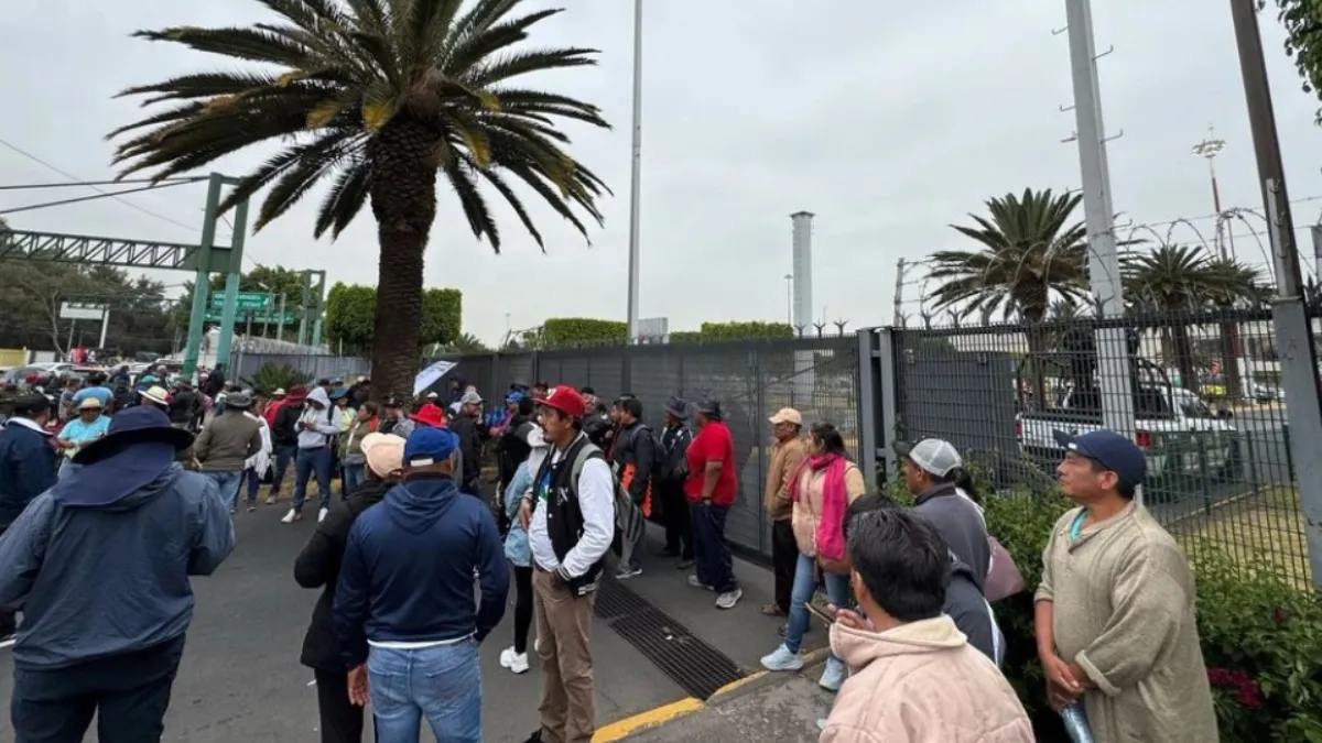 El AICM recomendó a los pasajeros anticipar su llegada si tienen un vuelo programado, esto por el bloqueo de la CNTE.