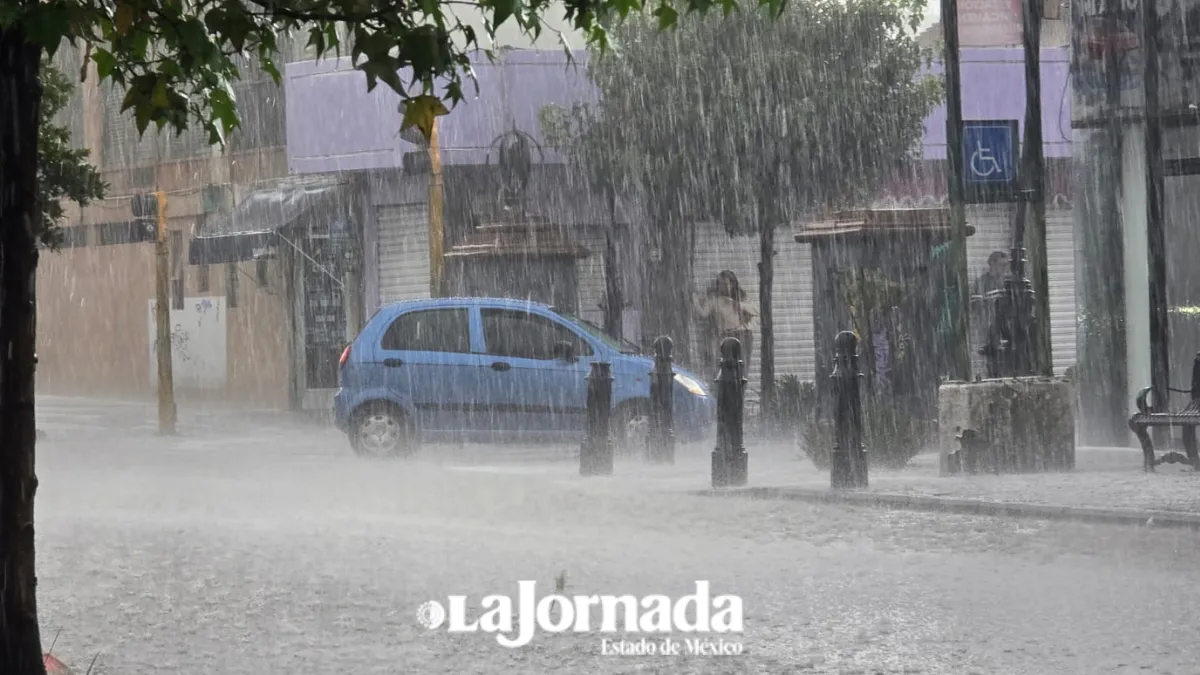Lluvias evidencian falta de infraestructura y cultura cívica: Hugo Espinoza