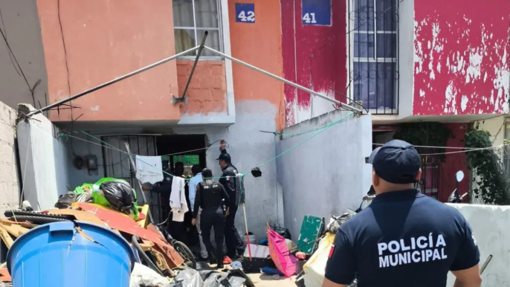 En Ecatepec rescatan a dos menores desnutridos y maltratados