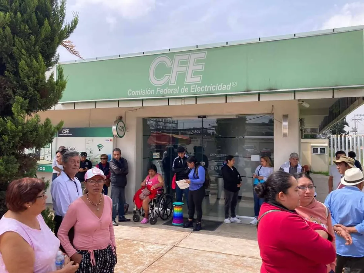 Se reúnen con CFE para resolver la fallas en Santa María de Guadalupe las Torres