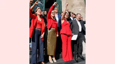 Alcaldesa Circe Camacho comparece en el Congreso de la Ciudad de México ante diputados locales.