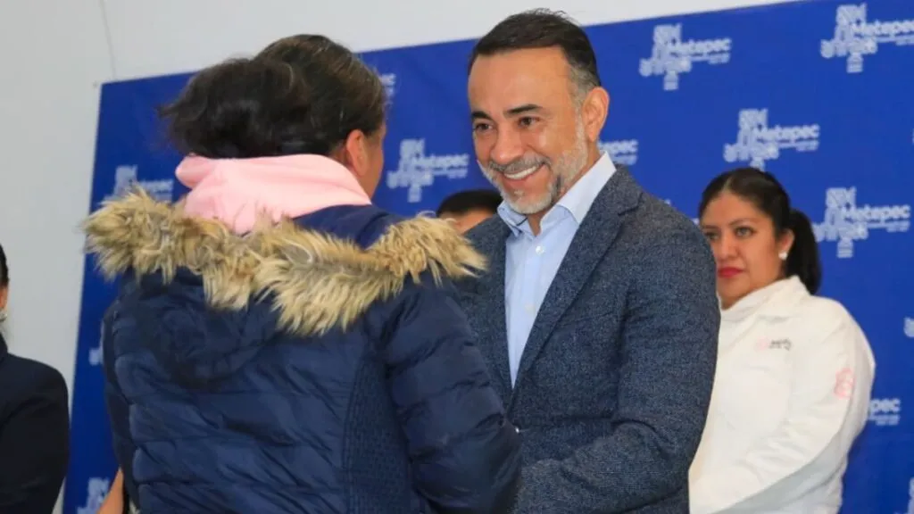 Fernando Flores incluye especialidades en Programa “Médico en tu casa”