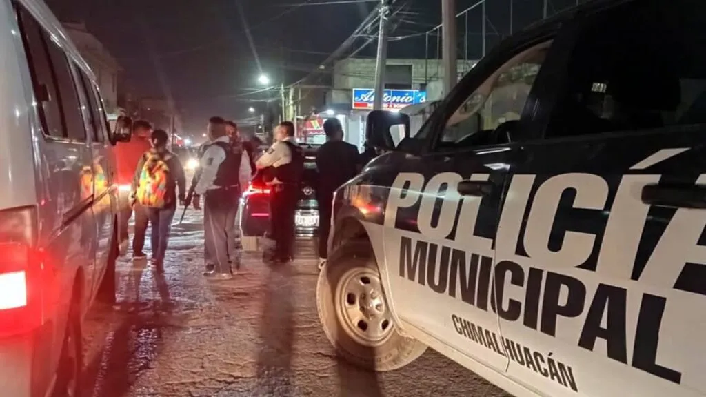 Vecinos y policías de Chimalhuacán acuerdan reforzar seguridad