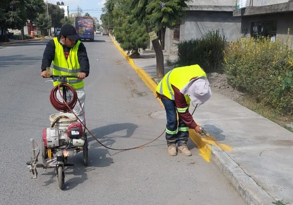 Toluca continúa con la rehabilitación de calles, suman más de 22 mil baches reparados