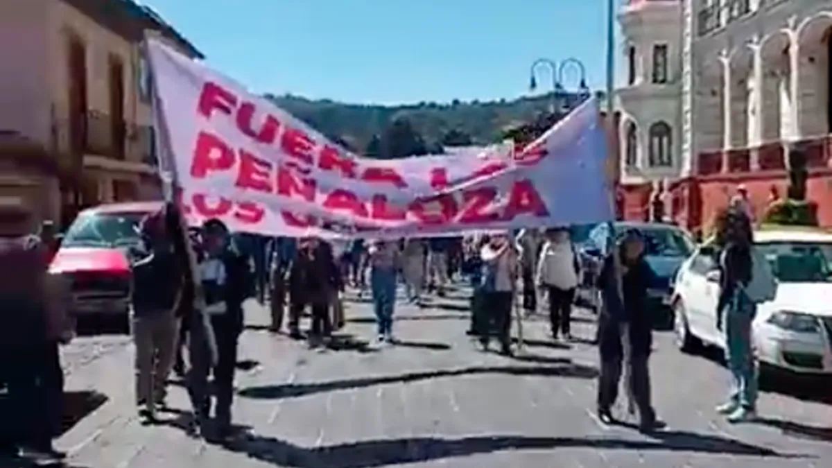 Exigen destitución de la alcaldesa de El Oro