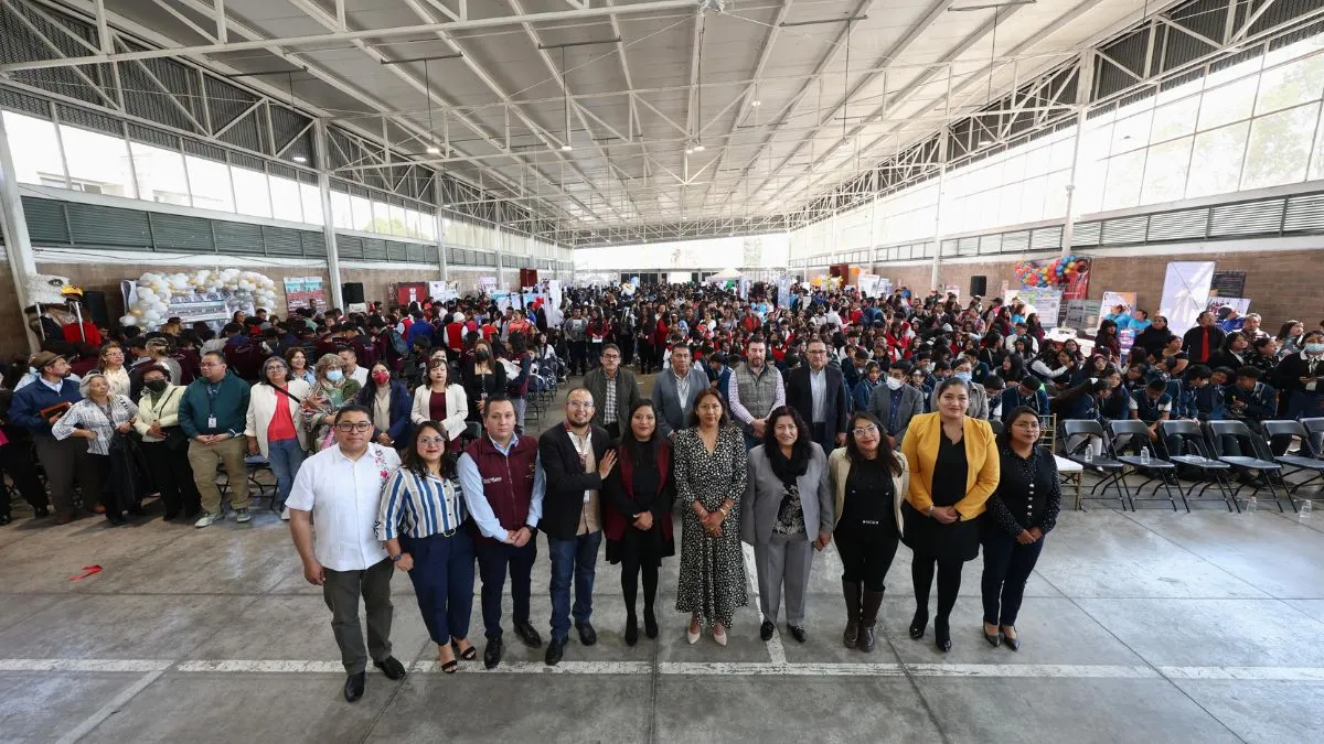 En Chimlahuacán acercan oferta educativa a miles de estudiantes
