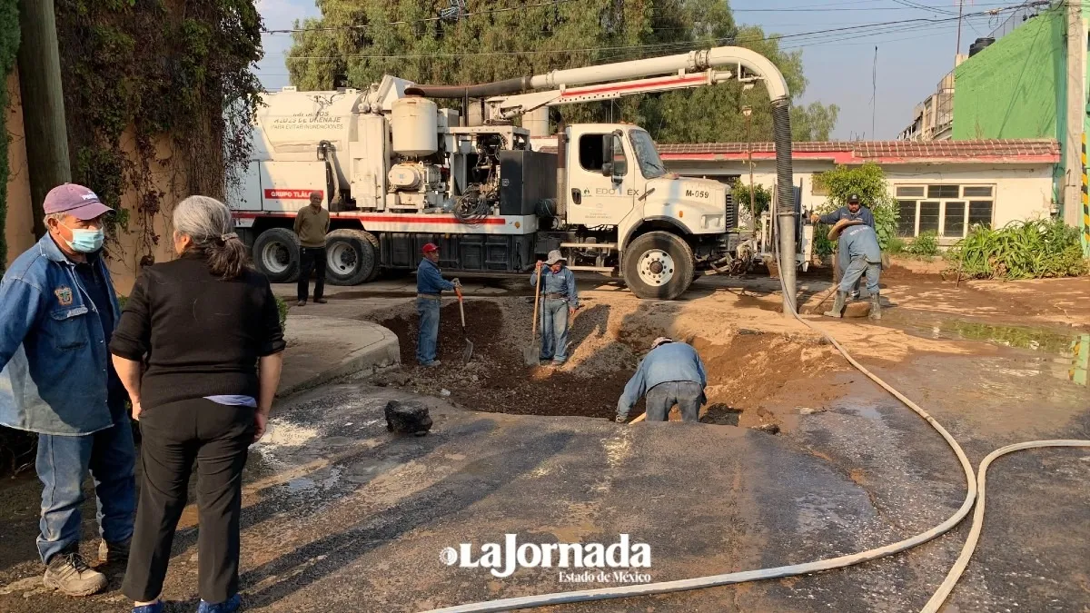 (VIDEO) Tercera fuga afecta el Macrocircuito del Cutzamala, ahora en Coacalco