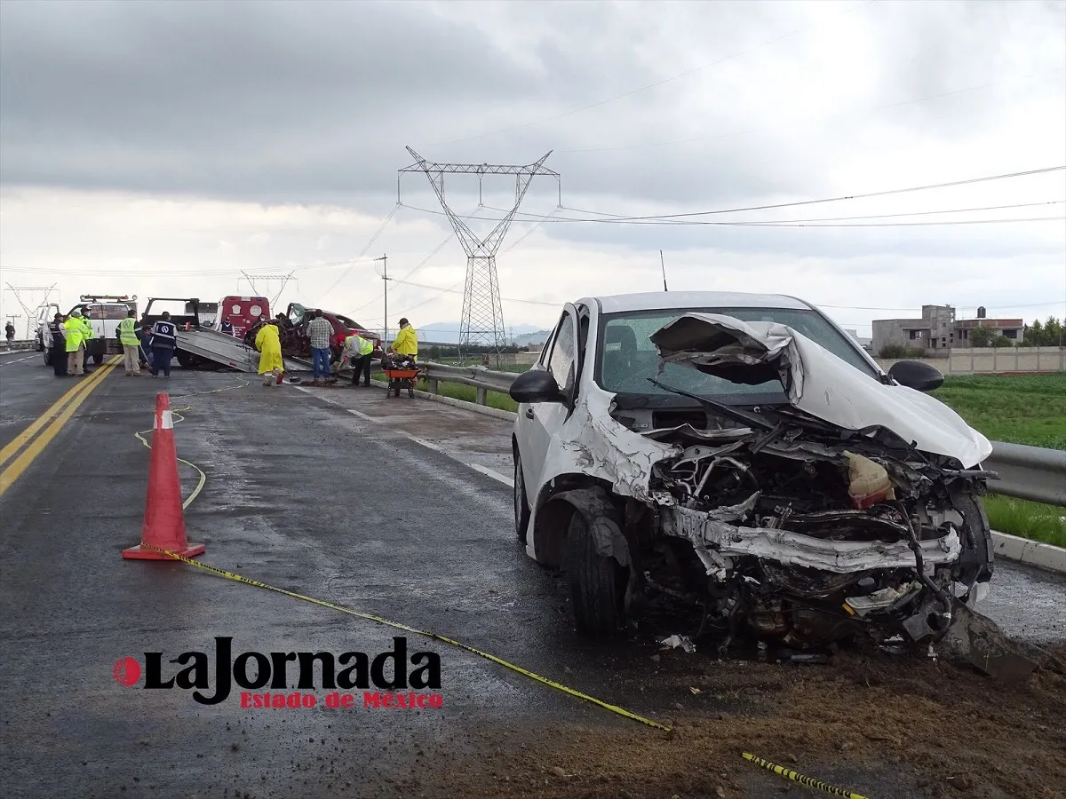 Uno de los vehículos siniestrados tras el accidente