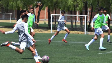 Acuden promesas del futbol a visorias del Club Deportivo Toluca