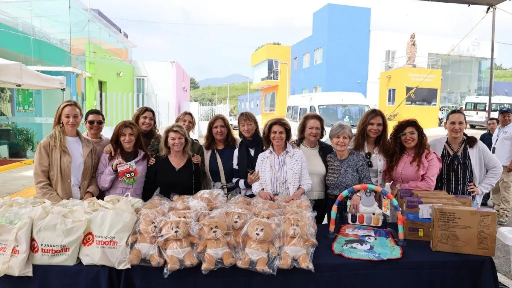 Huixquilucan fortalece el vínculo entre madres y bebés con el programa “Crecer Juntos: Un abrazo para mamá”