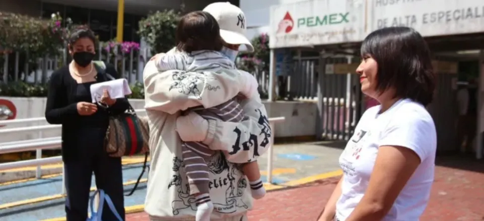 Dan de alta a Kevin, joven que sobrevivió a explosión en Iztapalapa y le mandó audio a su familia: “Mamá, ayúdame”