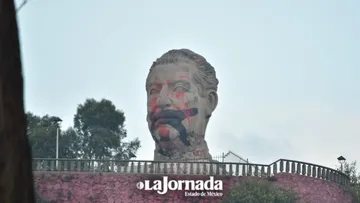 UAEMéx: No se pueden evaluar daños en cabeza de López Mateos; artistas dicen fue iconoclasia