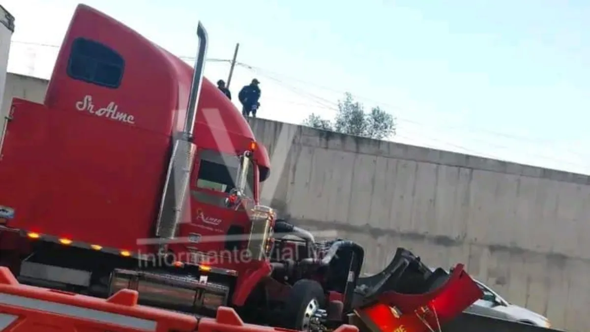 [VIDEO] Detenida la Toluca-Naucalpan por accidente
