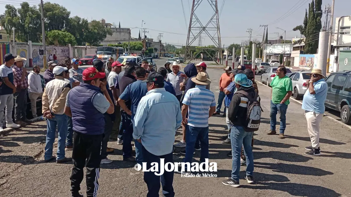 Piperos protestan en Texcoco por cierre de pozos