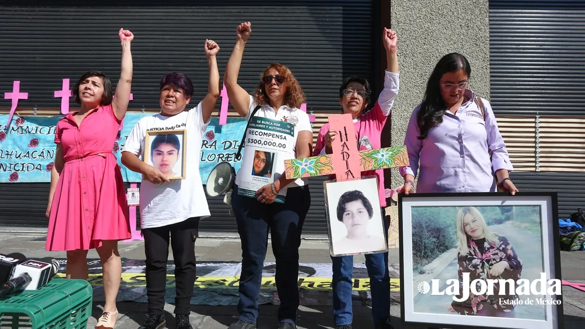 (VIDEO) Familias de víctimas de feminicidio se manifiestan frente a la ...