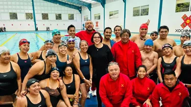 Alcaldesa Circe Camacho durante la reinauguración de la alberca del Deportivo Xochimilco.