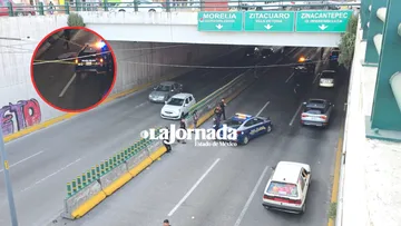 Trágico hallazgo en Paseo Tollocan provoca caos vial en Toluca